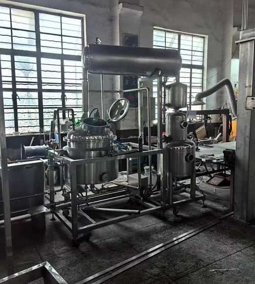 中藥洗發水如何高效生產?萃取設備實現高濃度提取+快速出料